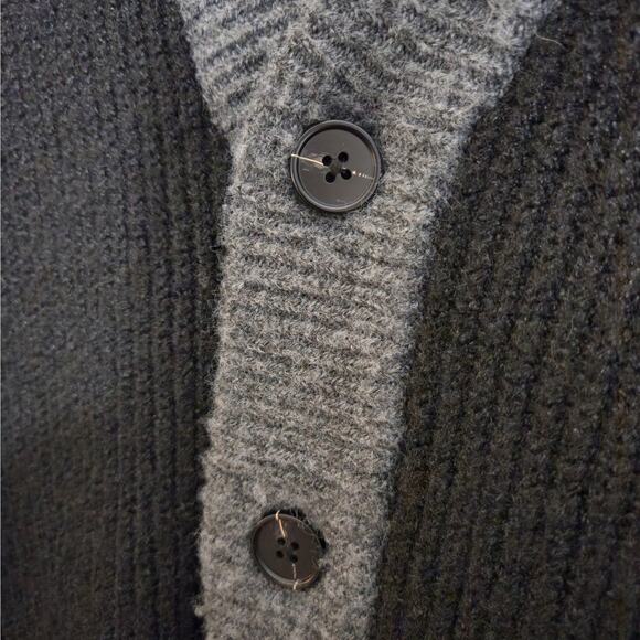 Oak + Fort Black + Gray Ribbed Knit Colorblock V-Neck Cardigan Size Men's S - Picture 3 of 7